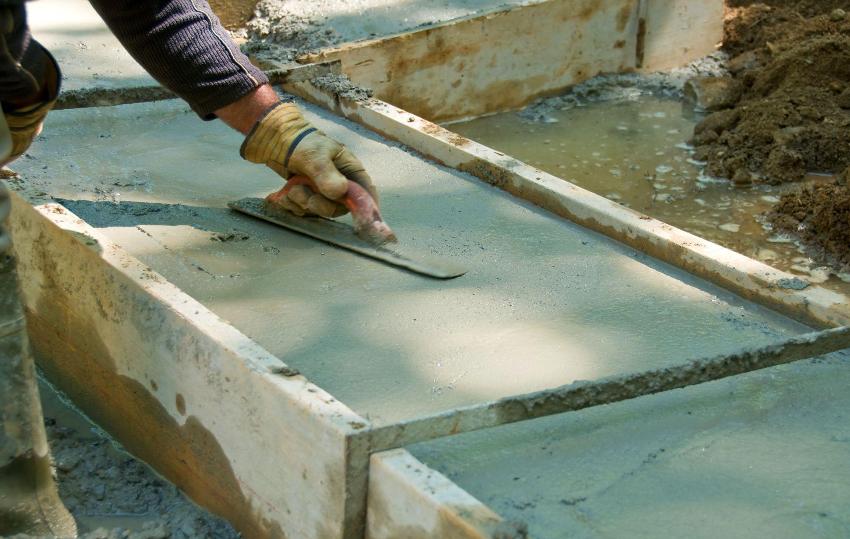 Заливка бетонного ростверка своими руками