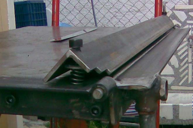 Листогиб своими руками фото: чертежи и описание гибочного станка для листового металла